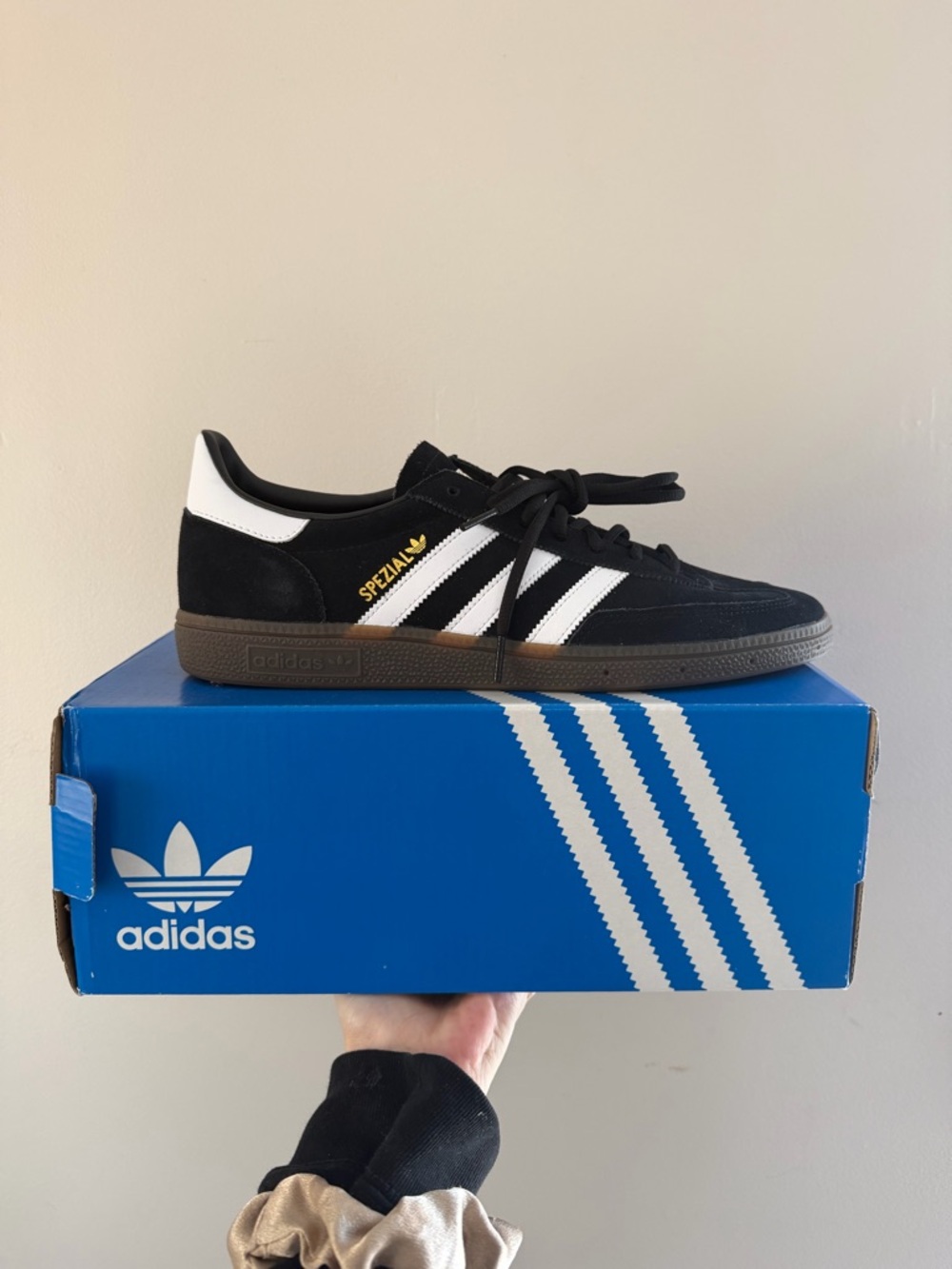 ADIDAS Men's Black spezial Suede Sneakers NWT